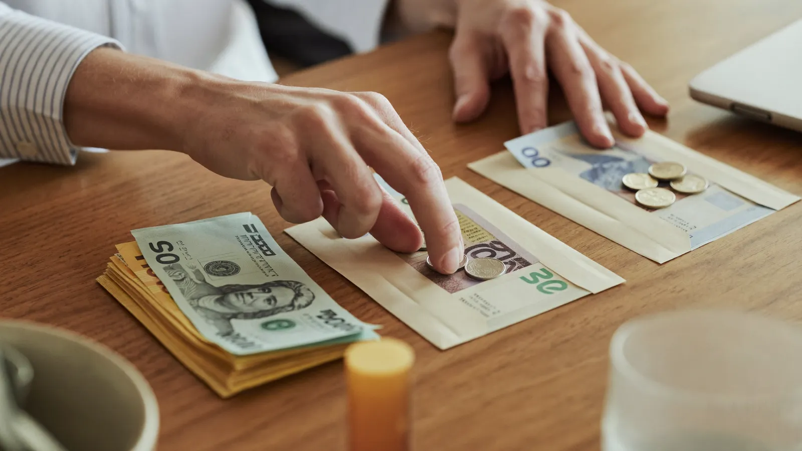 The 50/30/20 rule: a simple way to split your income
