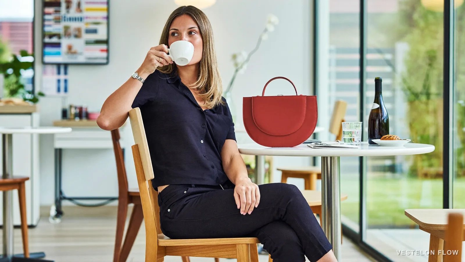 Money Management in Your 30s: A Practical Guide — VESTELON FLOW