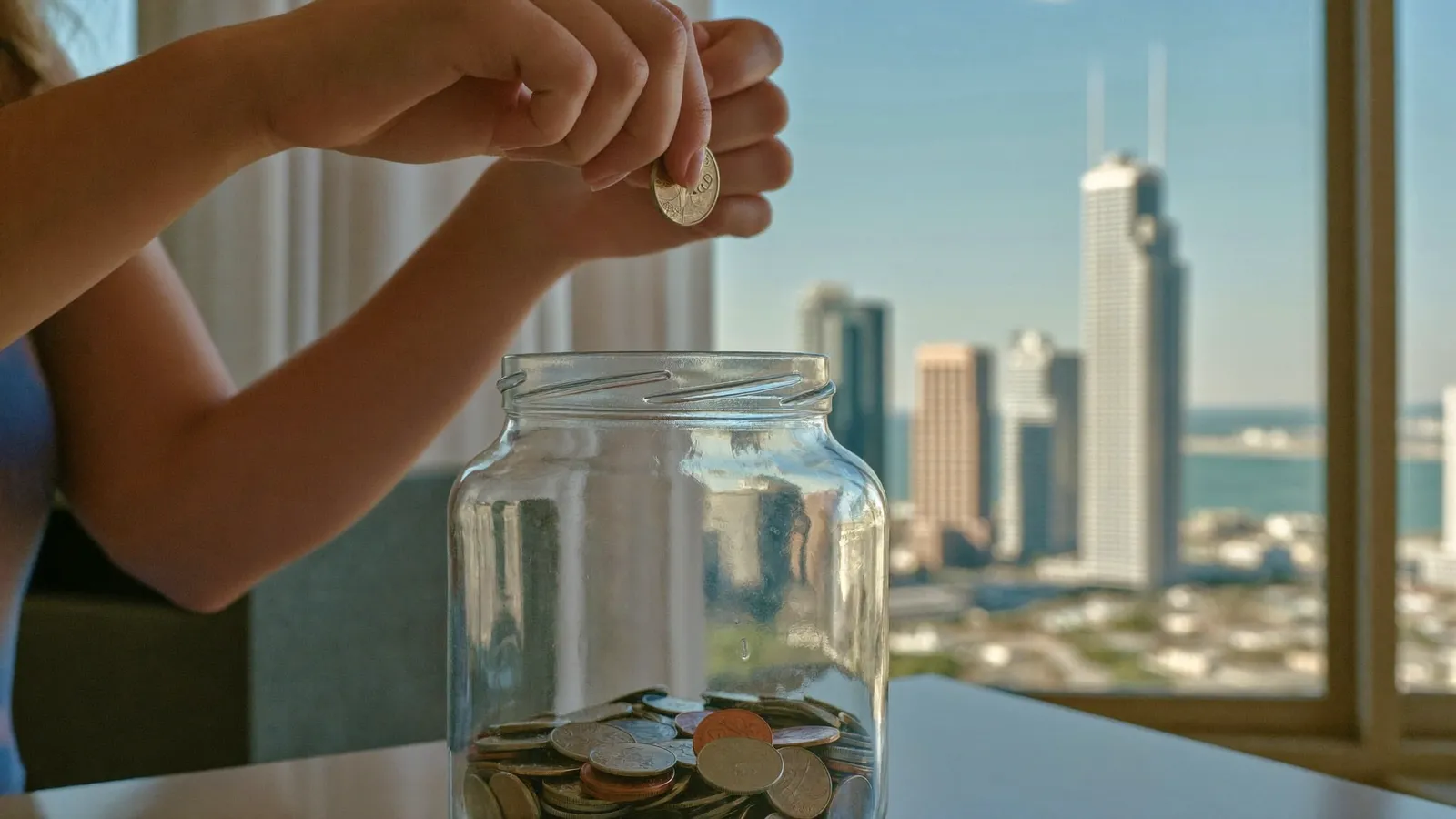 How to save money in Abu Dhabi on a tax-free salary